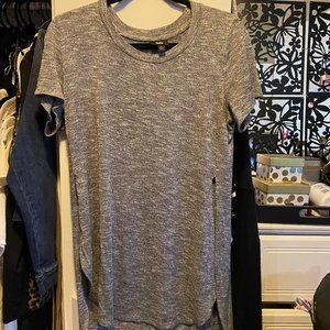 Mossimo Grey Short Sleeve Tunic w/ Side Slits (S)